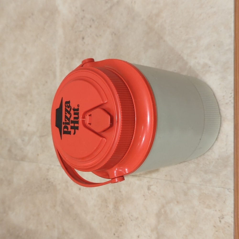 Pizza Hut Drink Jug